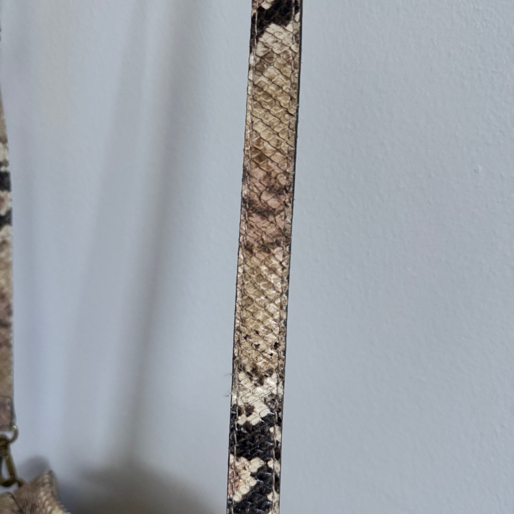 Madewell Transport Snakeskin Camera Bag Crossbody Purse - Picture 4 of 9